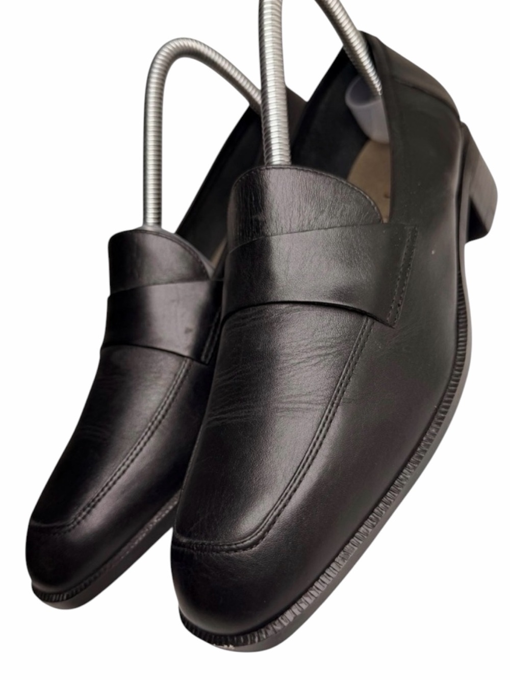 Vintage Unisa Black Leather Loafers 8.5 Y2K